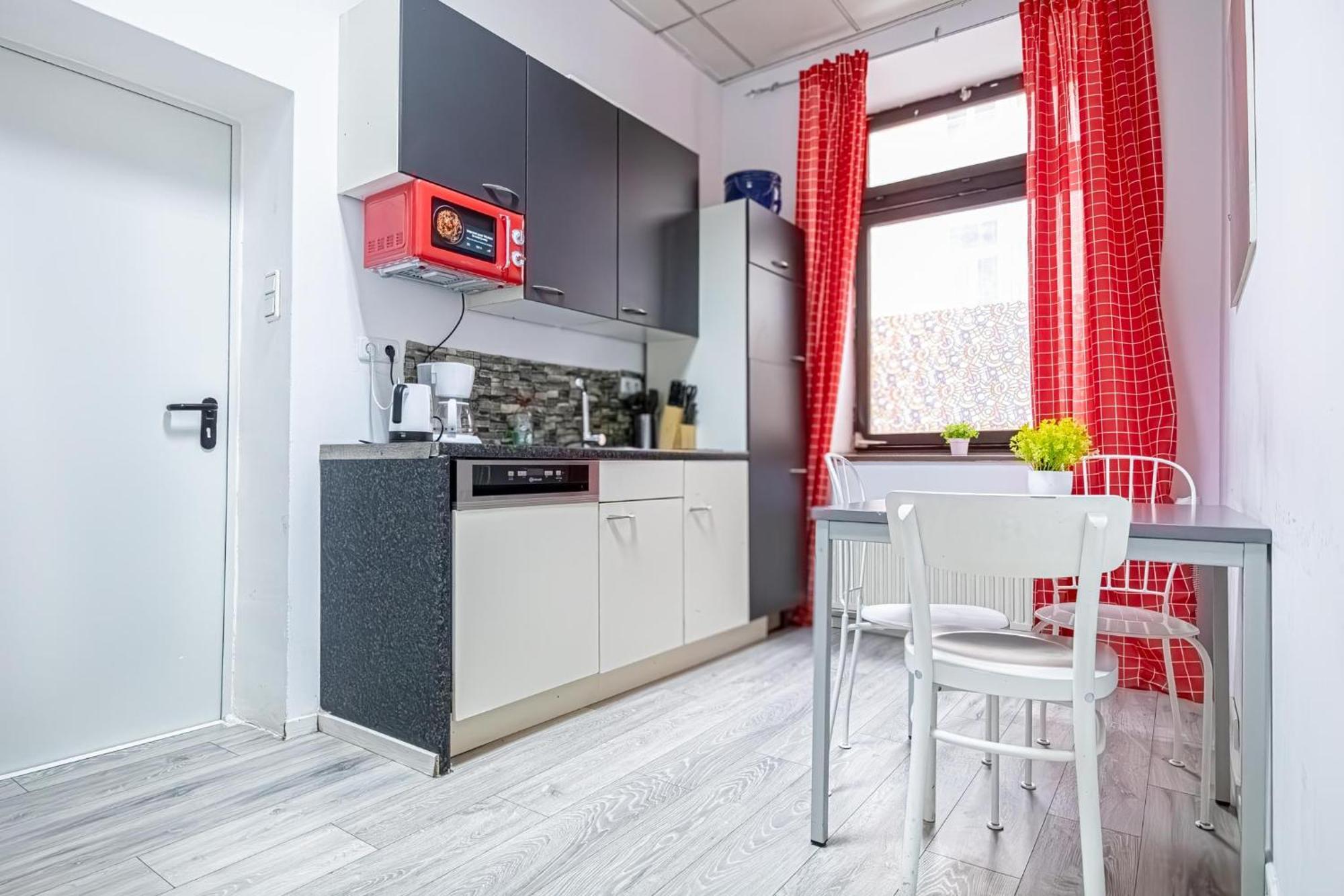 Modern Suitable For Longstays Apartment